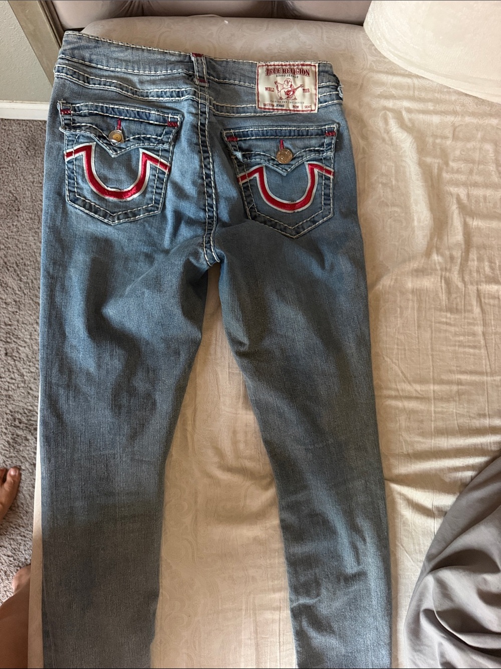 True Religion Women's Light Blue Skinny Jeans with Red & White Back Pocket Trim